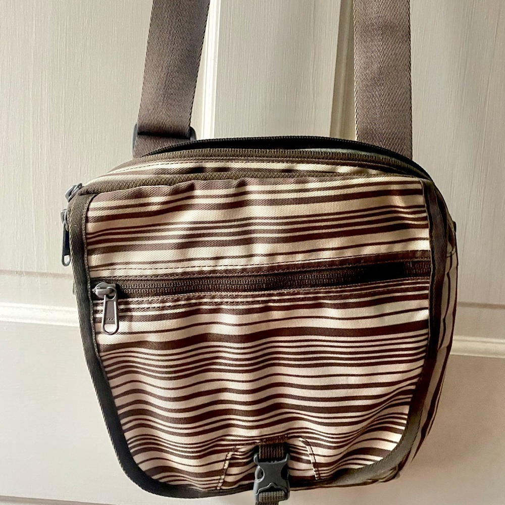 Eddie Bauer Lightweight Crossbody Shoulder Bag